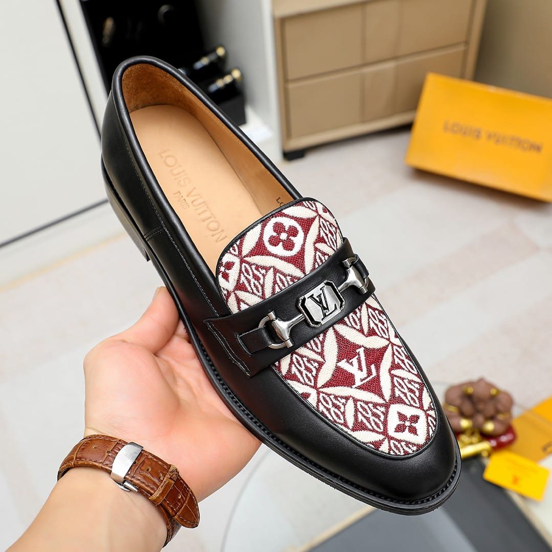 L0vis Vvtt0n Souliers Club Loafers Monogram Since 1854 Red