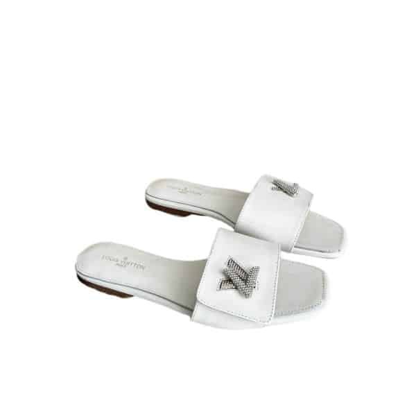 L0vis Vvtt0n Shake Flat Mule White