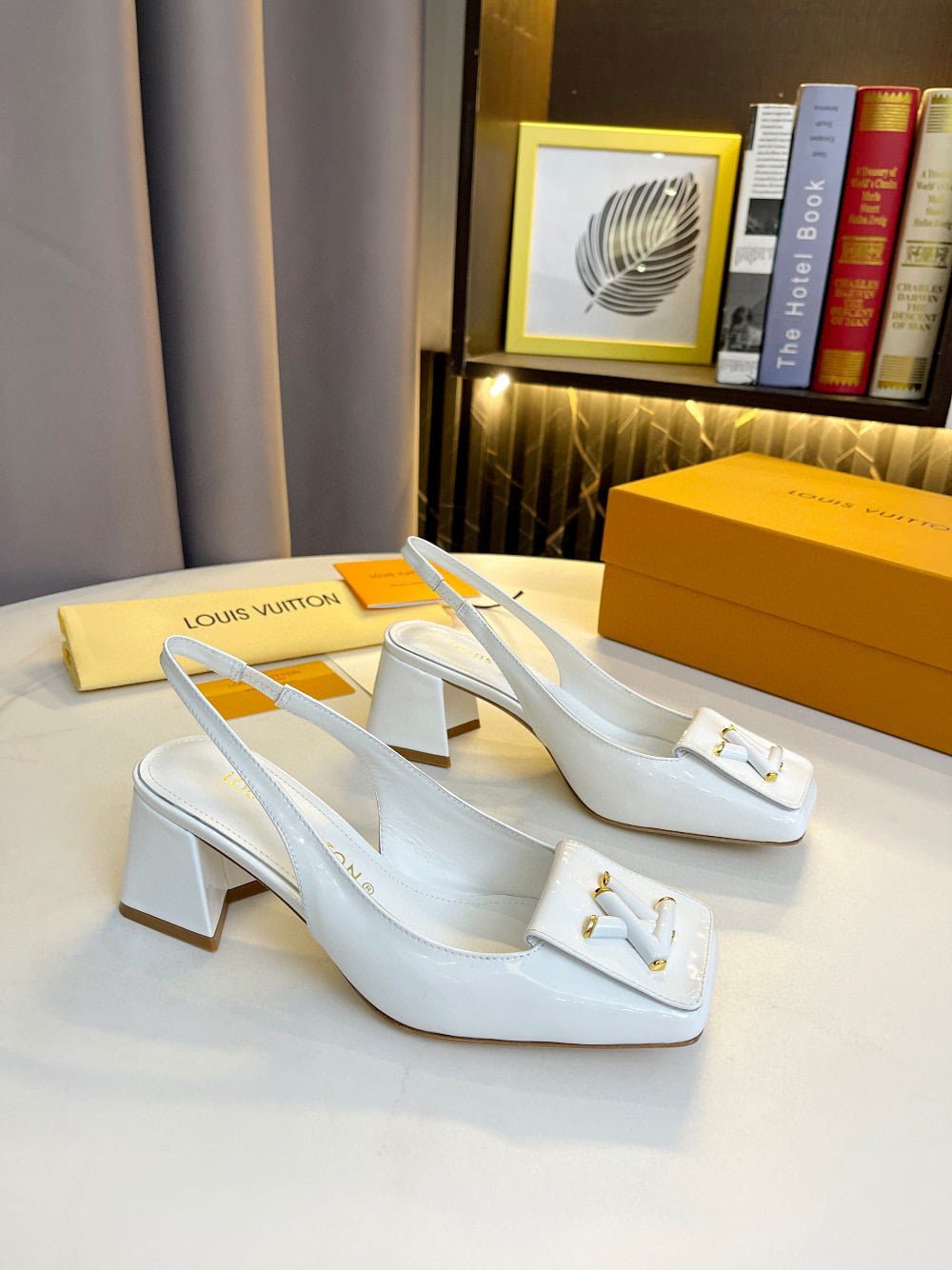 L0vis Vvtt0n Shake Slingback High Heels White 1Abh59