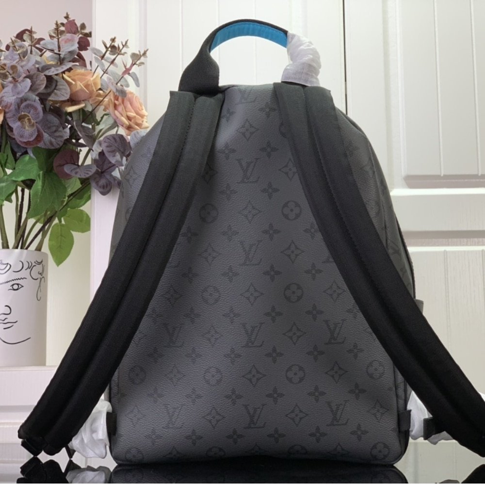 L0vis Vvtt0n Discovery Backpack PM Monogram Eclipse Reverse 38Cm M11641