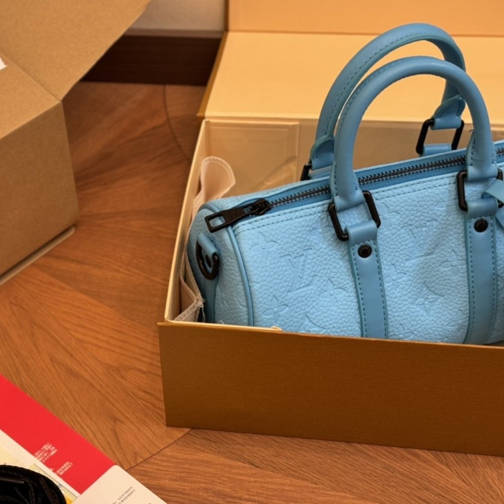 L0vis Vvtt0n Keepall Bandoulière 25 Turquoise 25Cm M11996