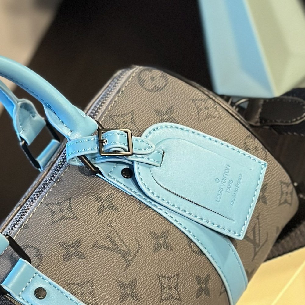 L0vis Vvtt0n Keepall Bandoulière 25 Monogram Eclipse Reverse Turquoise 25Cm M11645