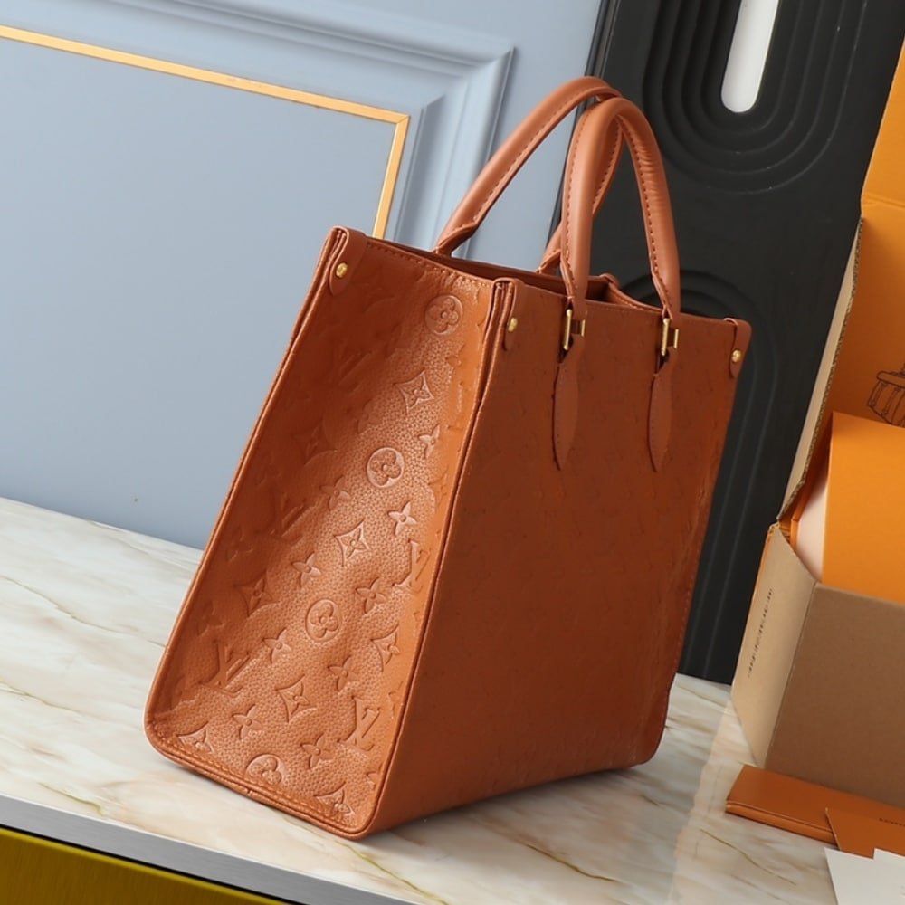 L0vis Vvtt0n On The Go MM Monogram Empreinte Leather Cognac 35Cm M12775