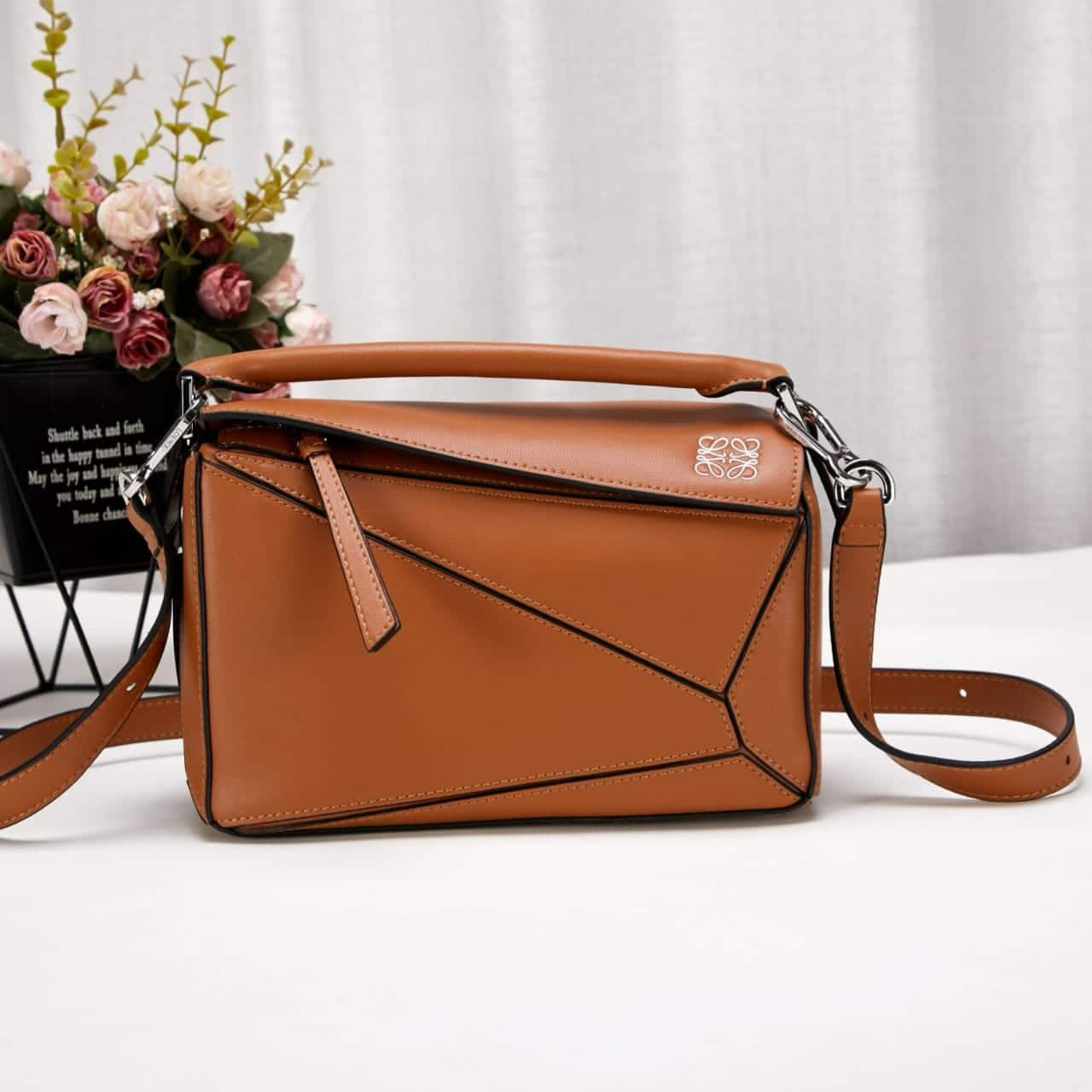 L0ew* Puzzle Leather Shoulder Bag 24Cm Tan
