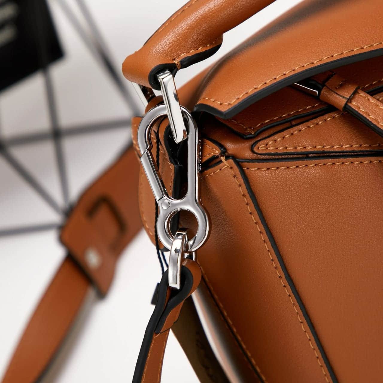 L0ew* Puzzle Leather Shoulder Bag 24Cm Tan