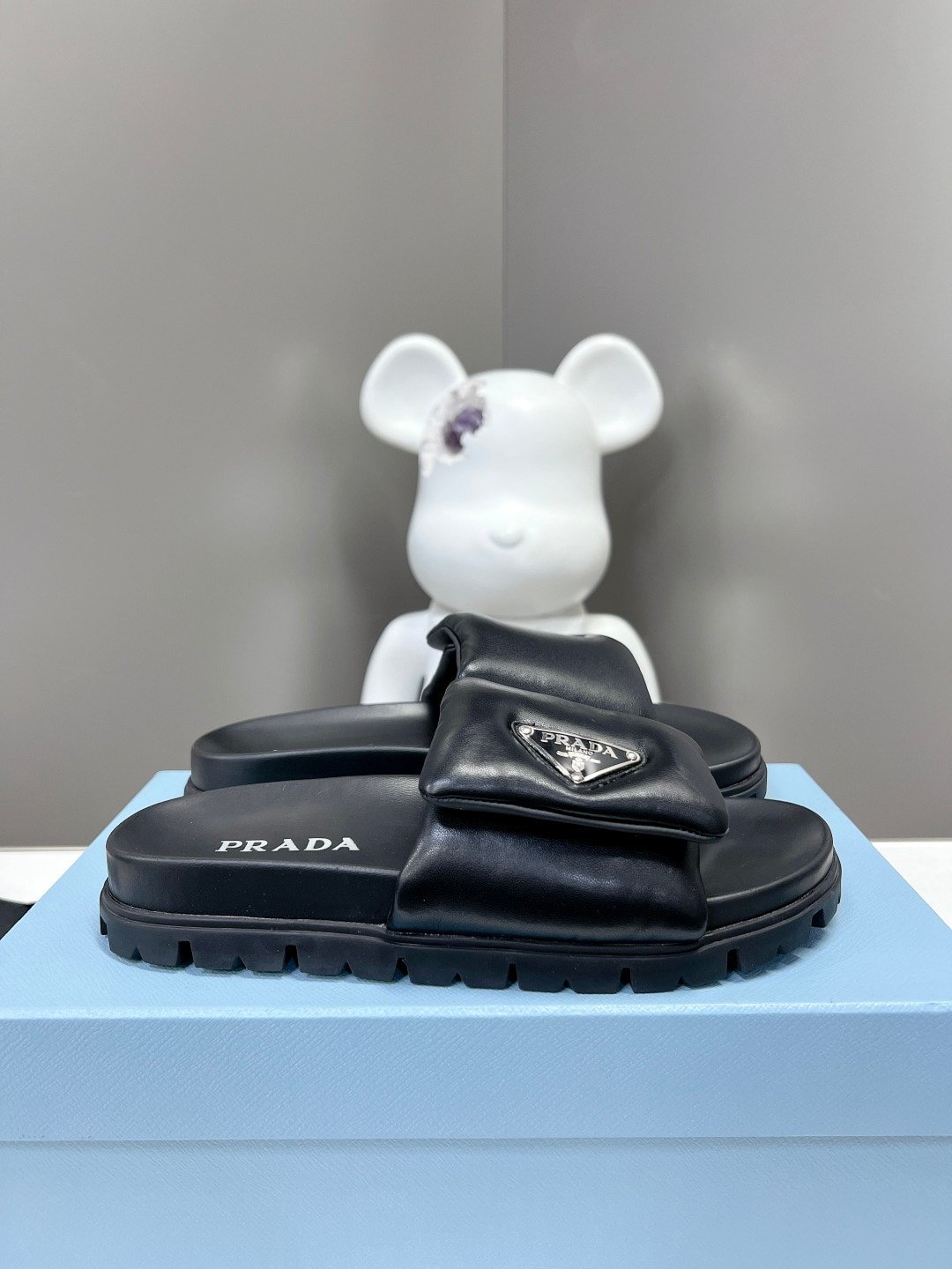 Pra*a Soft Padded Nappa Leather Slides Black 1Xx6482Dl8F0002F020