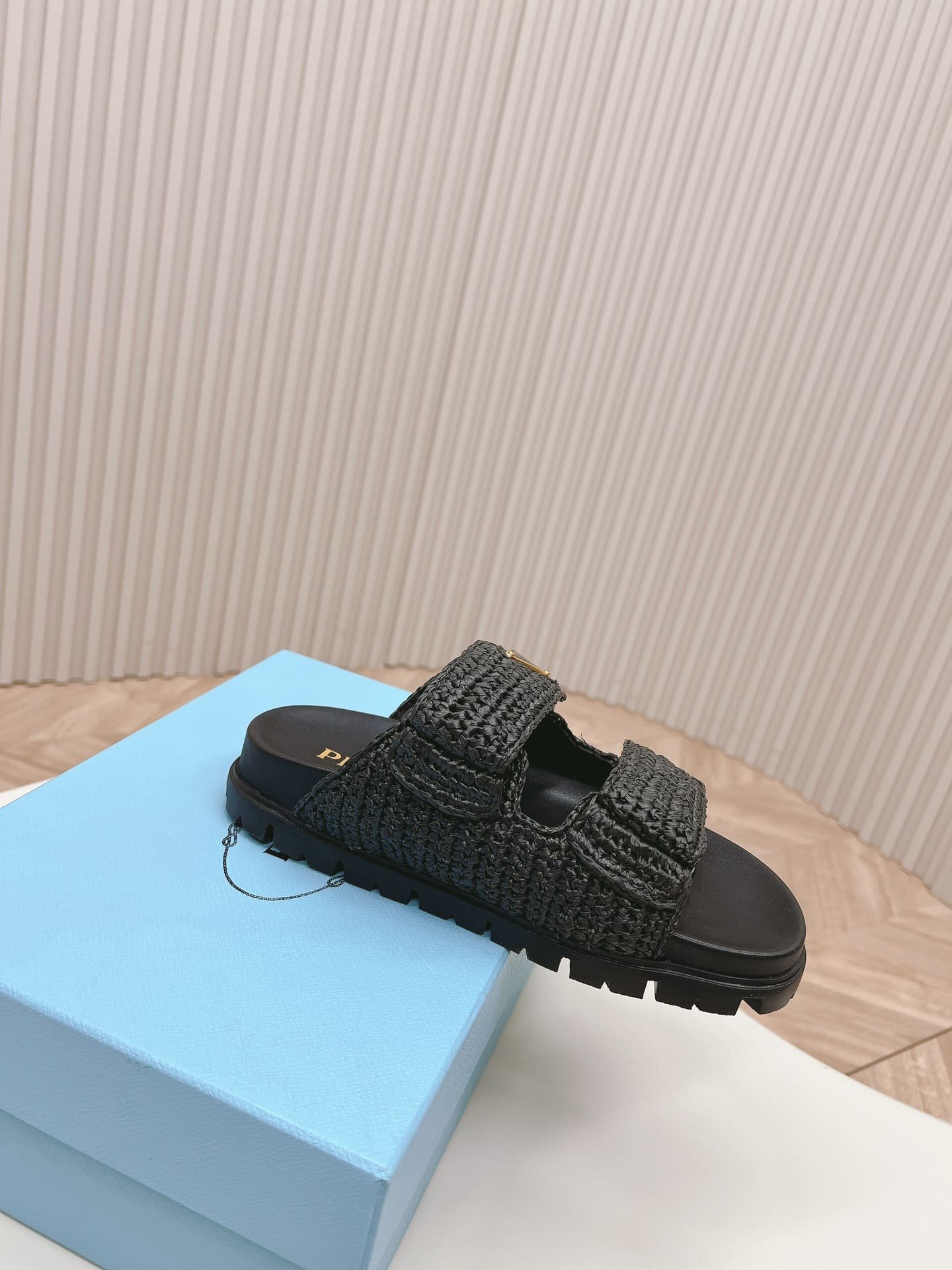 Pra*a Fussbett Raffia Dual Buckle Slide Sandals Black