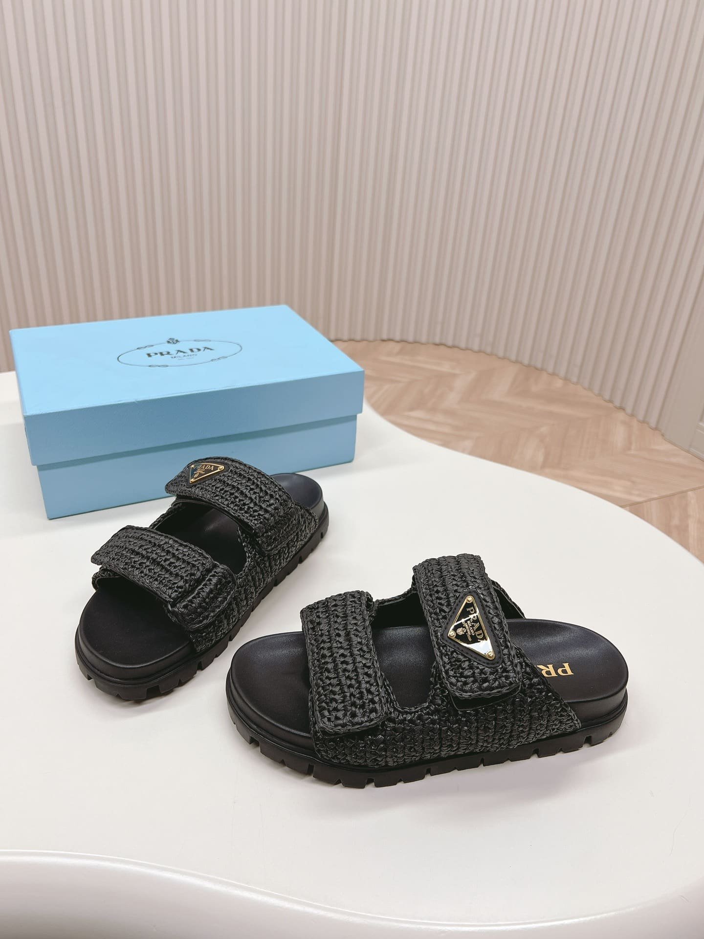 Pra*a Fussbett Raffia Dual Buckle Slide Sandals Black