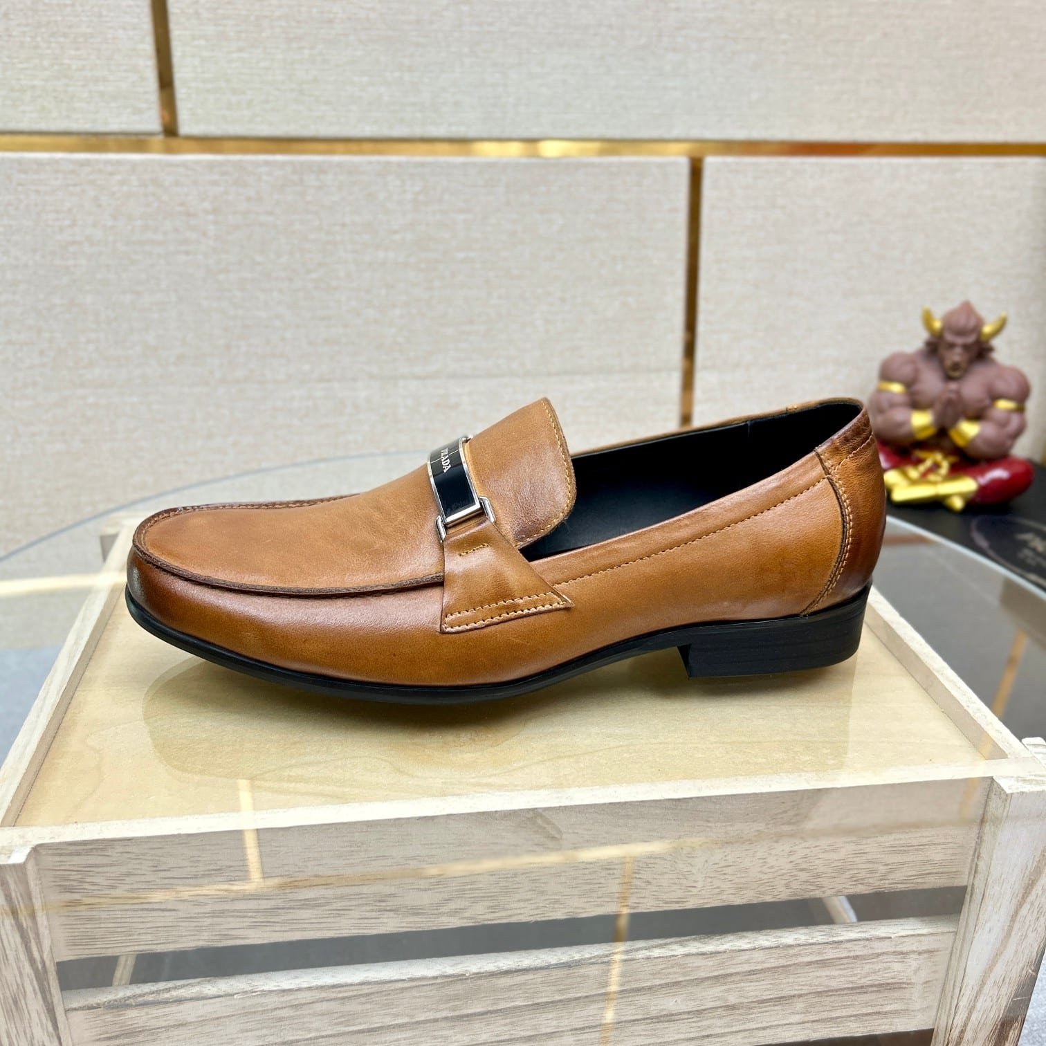 Pra*a Brushed Leather Loafer Plate Bit Logo Brown