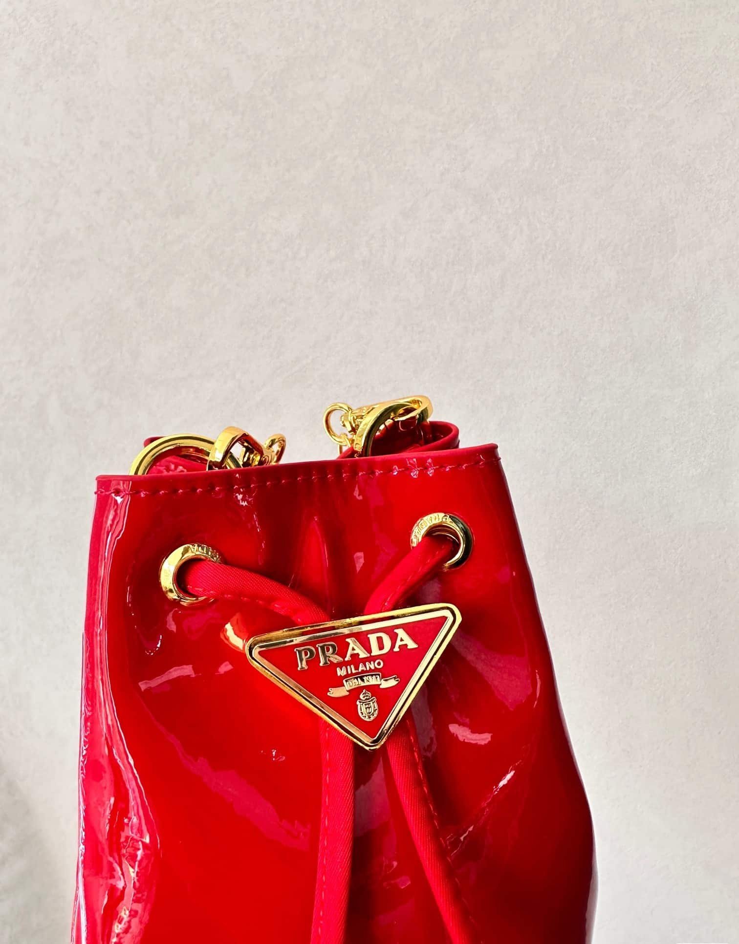 Pra*a Patent Leather Mini Pouch Red 14Cm 1Nr016 069 F0E06