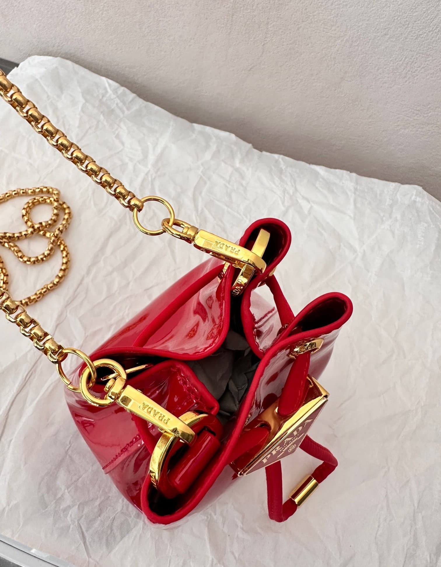 Pra*a Patent Leather Mini Pouch Red 14Cm 1Nr016 069 F0E06