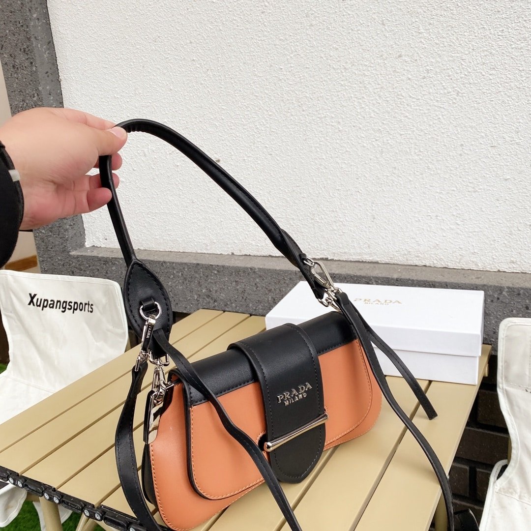 Pra*a City Calfskin Sidonie Shoulder Bag Brown And Black 28Cm 1Bd168