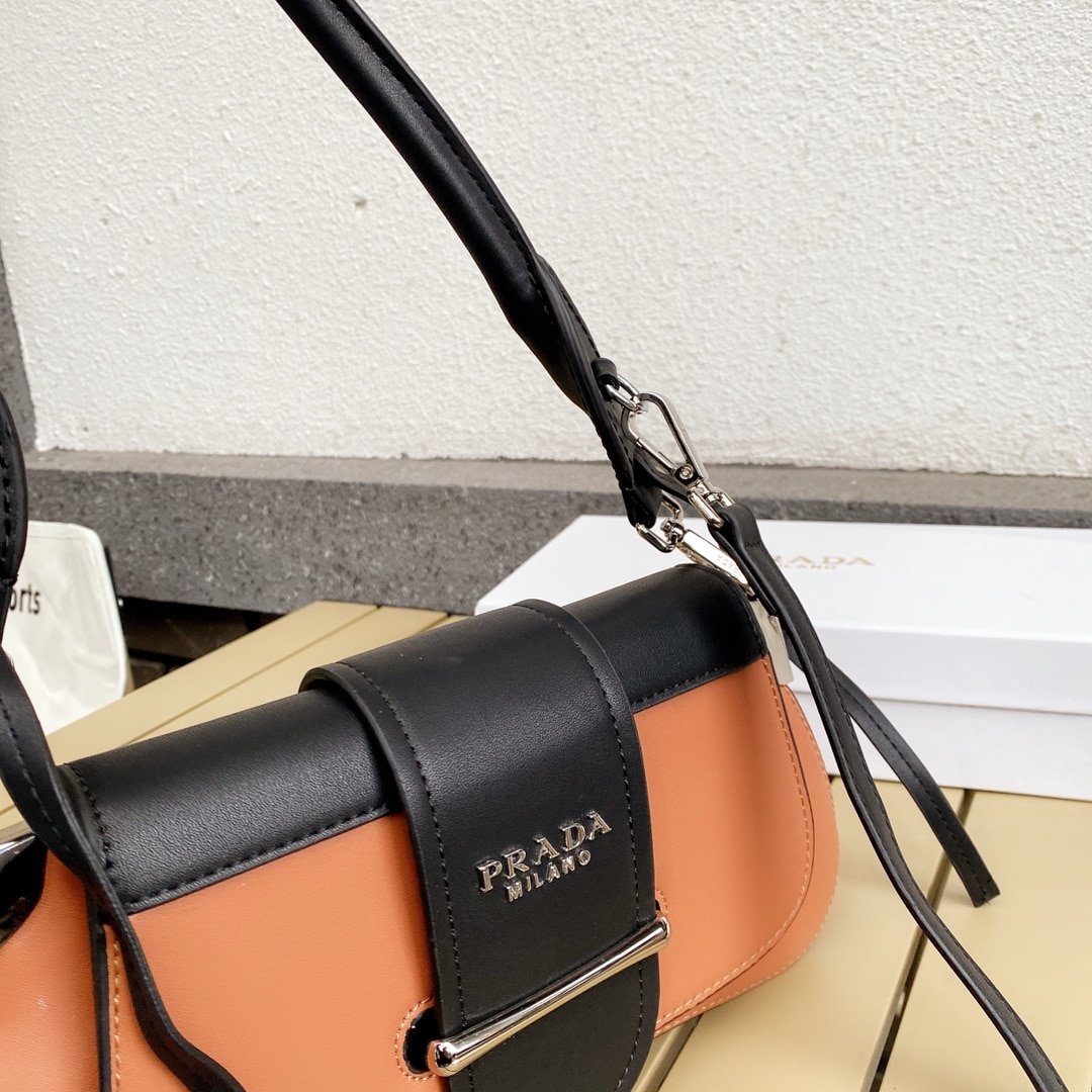 Pra*a City Calfskin Sidonie Shoulder Bag Brown And Black 28Cm 1Bd168
