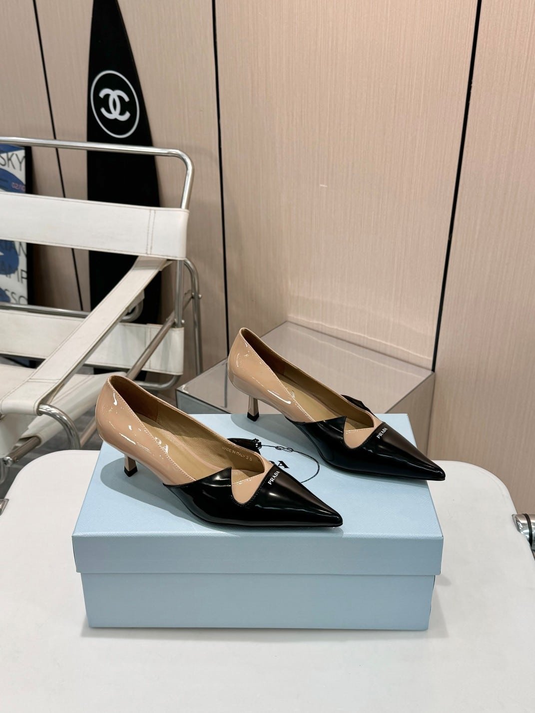 Pra*a Two Tone Toe Kitten Heels In Black And Beige