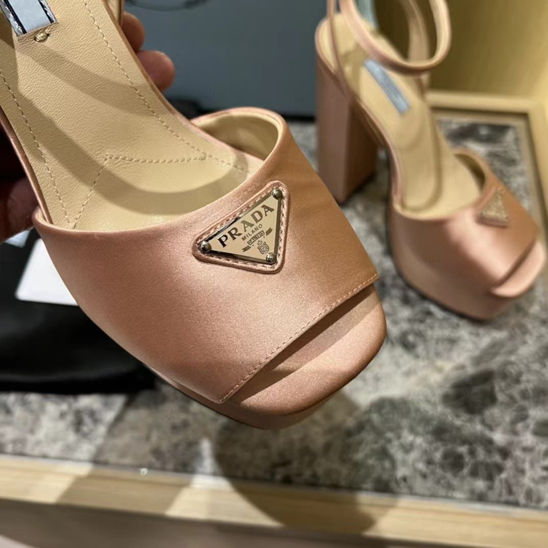 Pra*a High Heeled Satin Sandals Pink