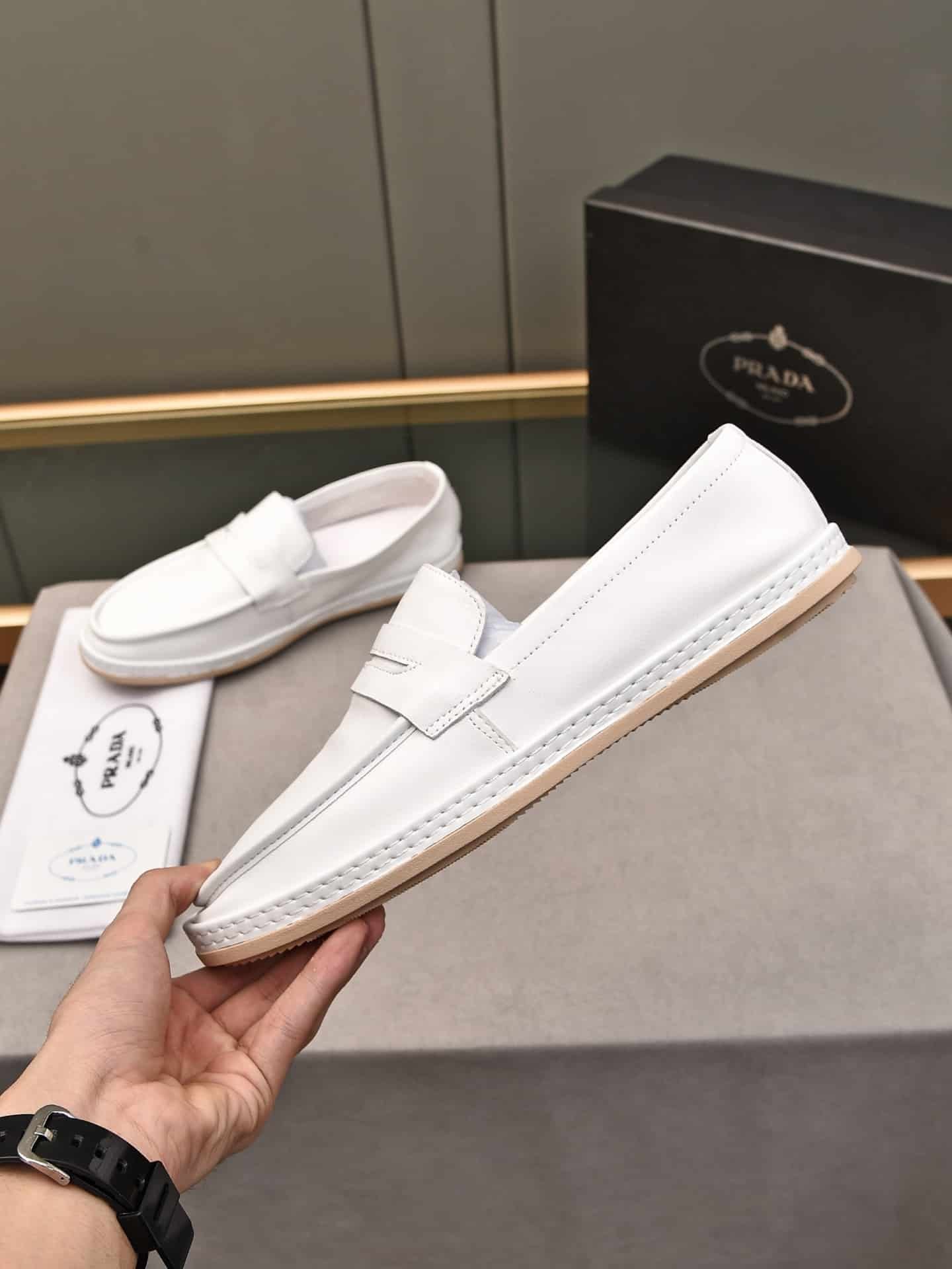Pra*a Men’S Flat Loafers Leather White