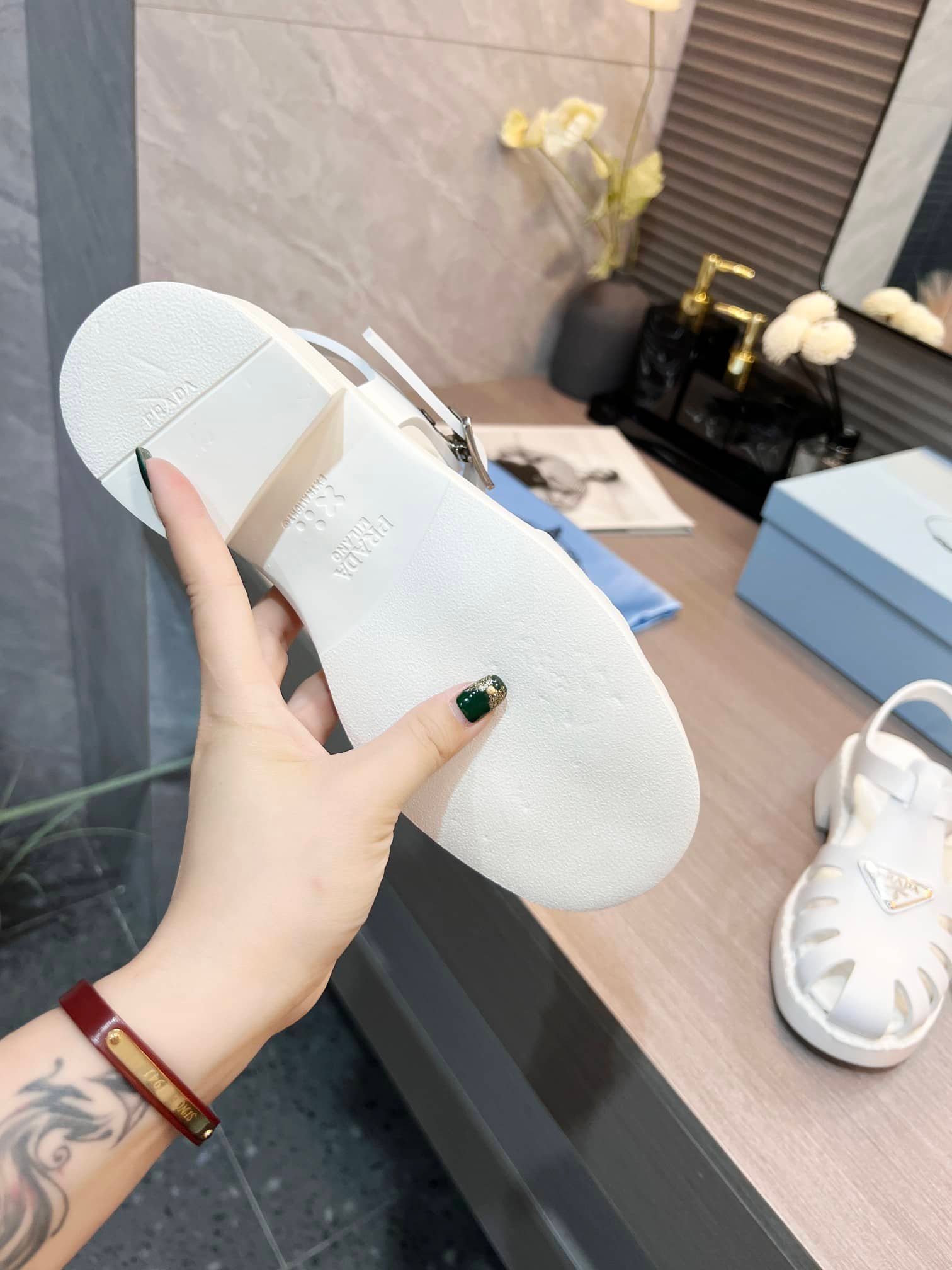 Pra*a Sporty Foam Rubber Sandals White 1X857M 3Lkk F0009 F 50