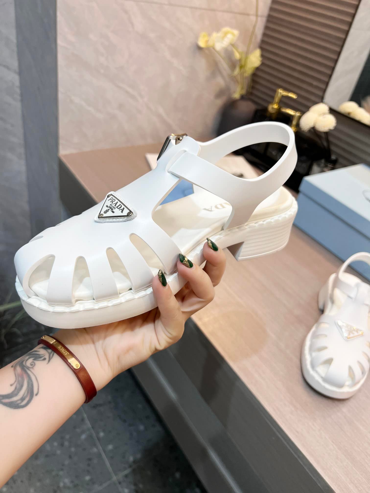 Pra*a Sporty Foam Rubber Sandals White 1X857M 3Lkk F0009 F 50