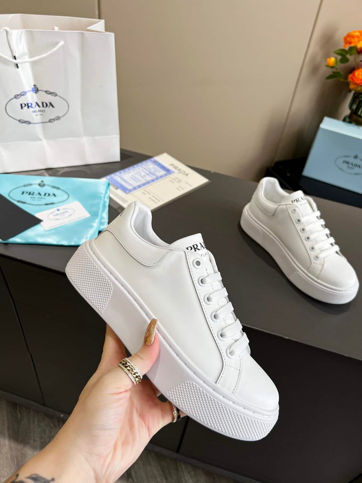 Pra*a Sneaker In White Leather With White