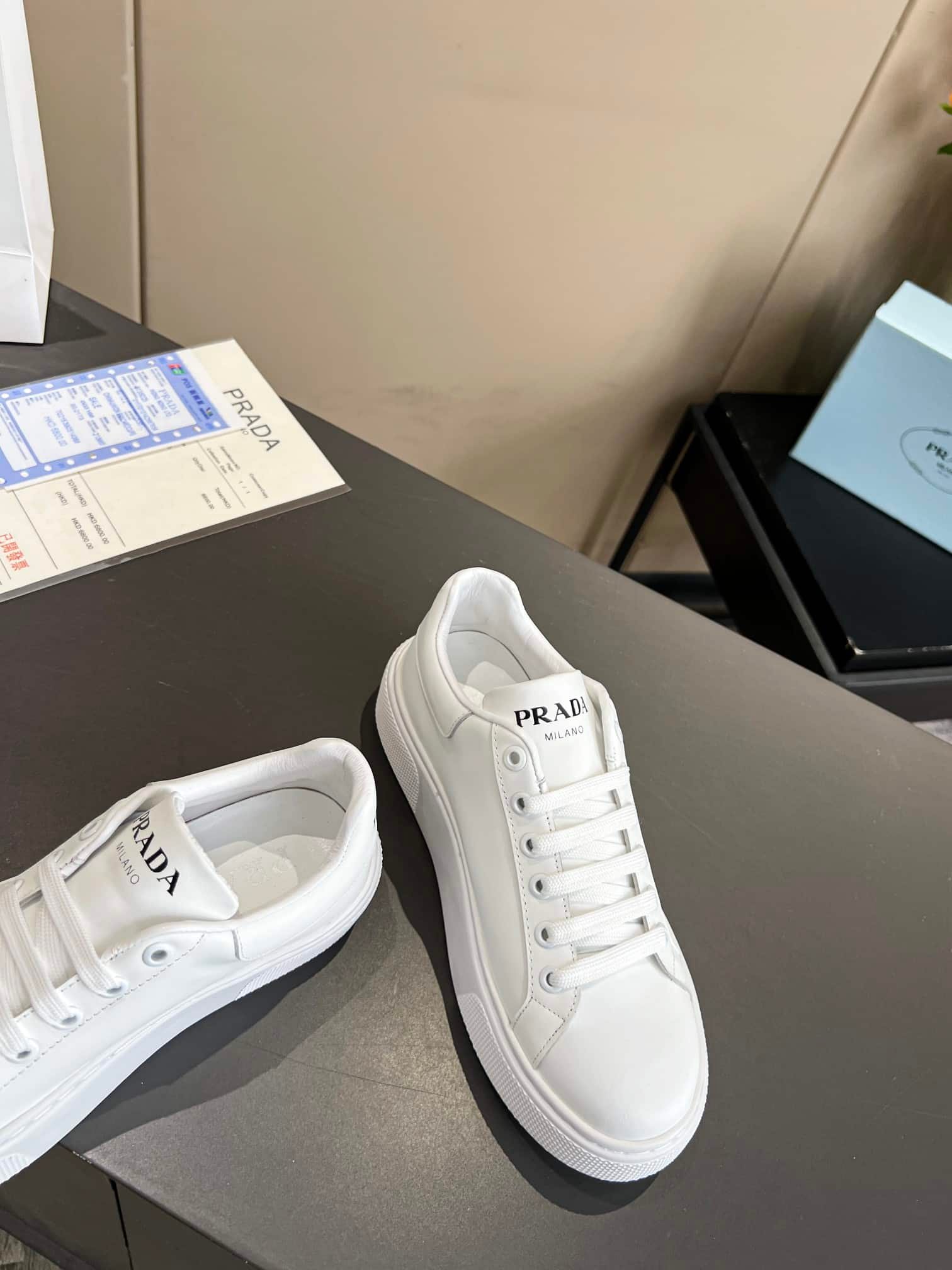 Pra*a Sneaker In White Leather With White