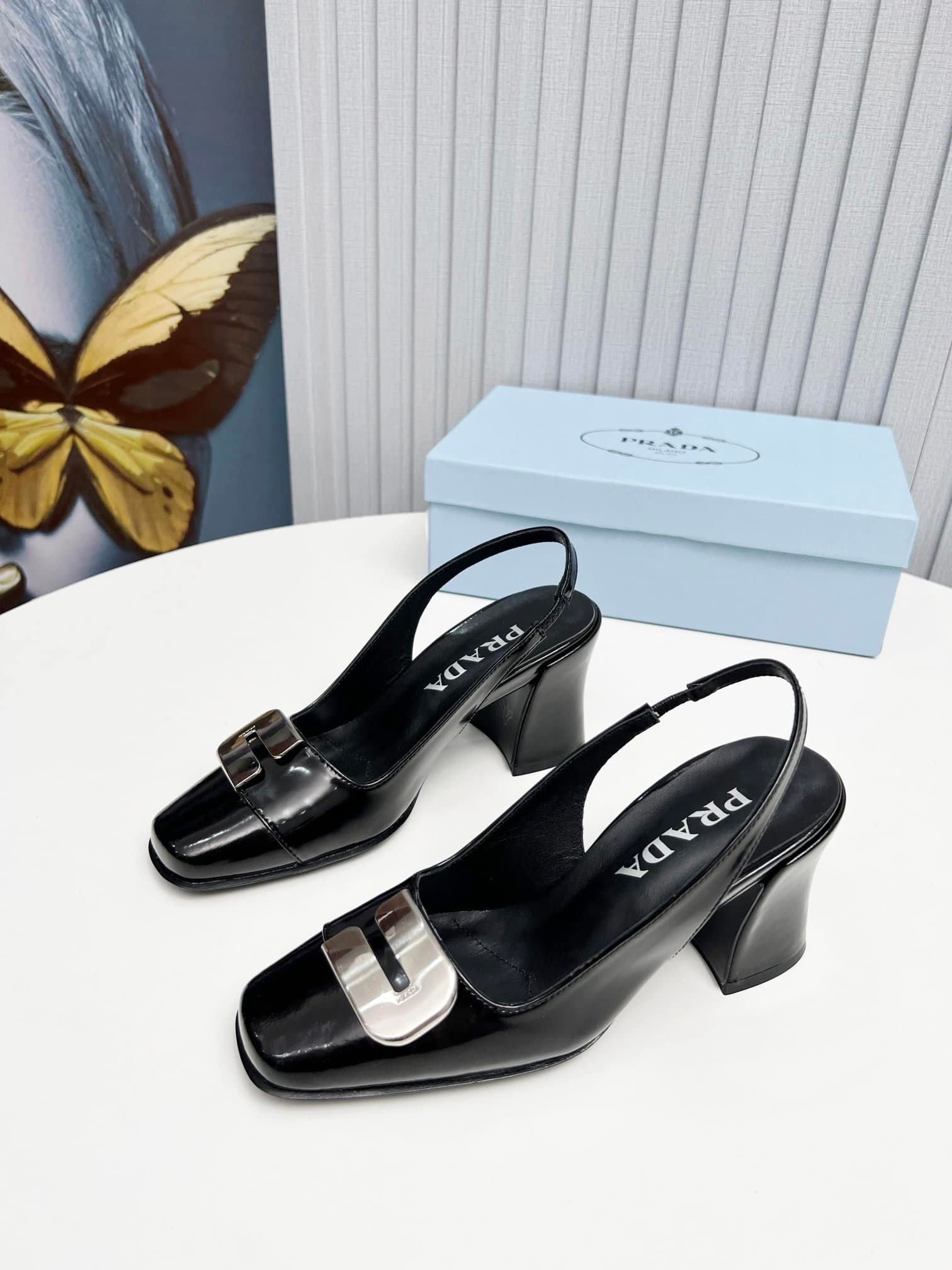 Pra*a Leather Slingback Pumps Black