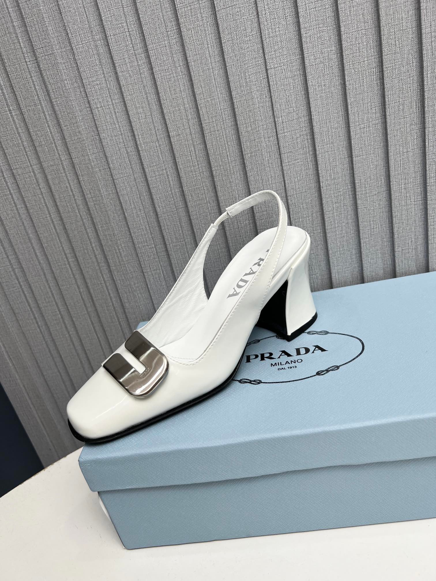 Pra*a Leather Slingback Pumps White
