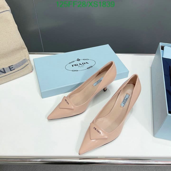 Pra*a Cleavage Nero Leather Pumps Pink