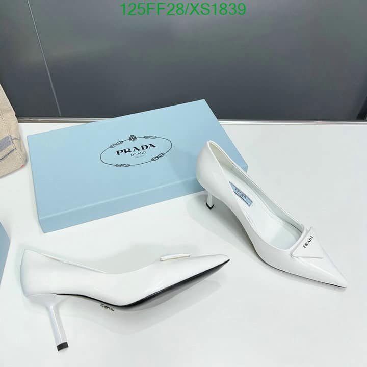 Pra*a Cleavage Nero Leather Pumps White