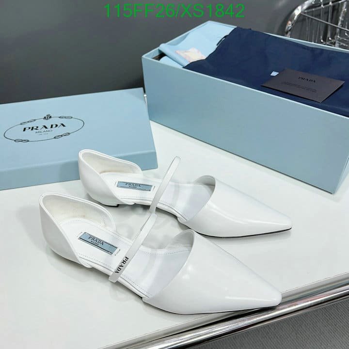 Pra*a Leather Ballet Flats White