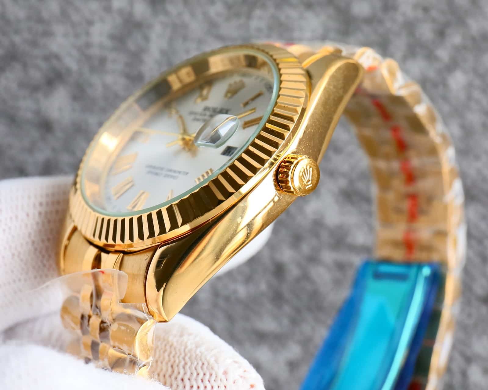 R01ex Datejust Roman Numeral Dial Gold In White 41Mm