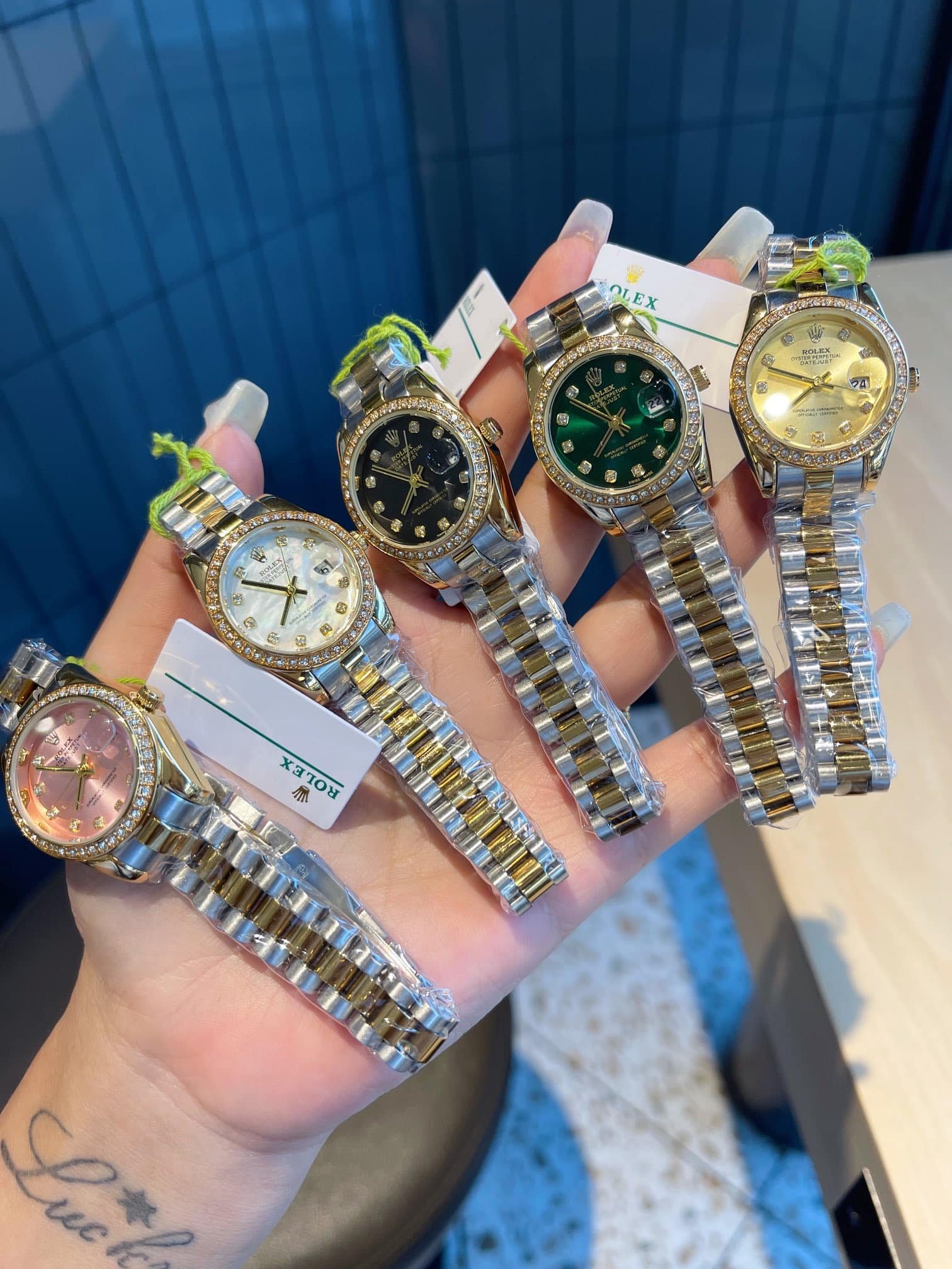 R01ex Datejust D1am0nd Dial Silver And Gold In Green 28Mm