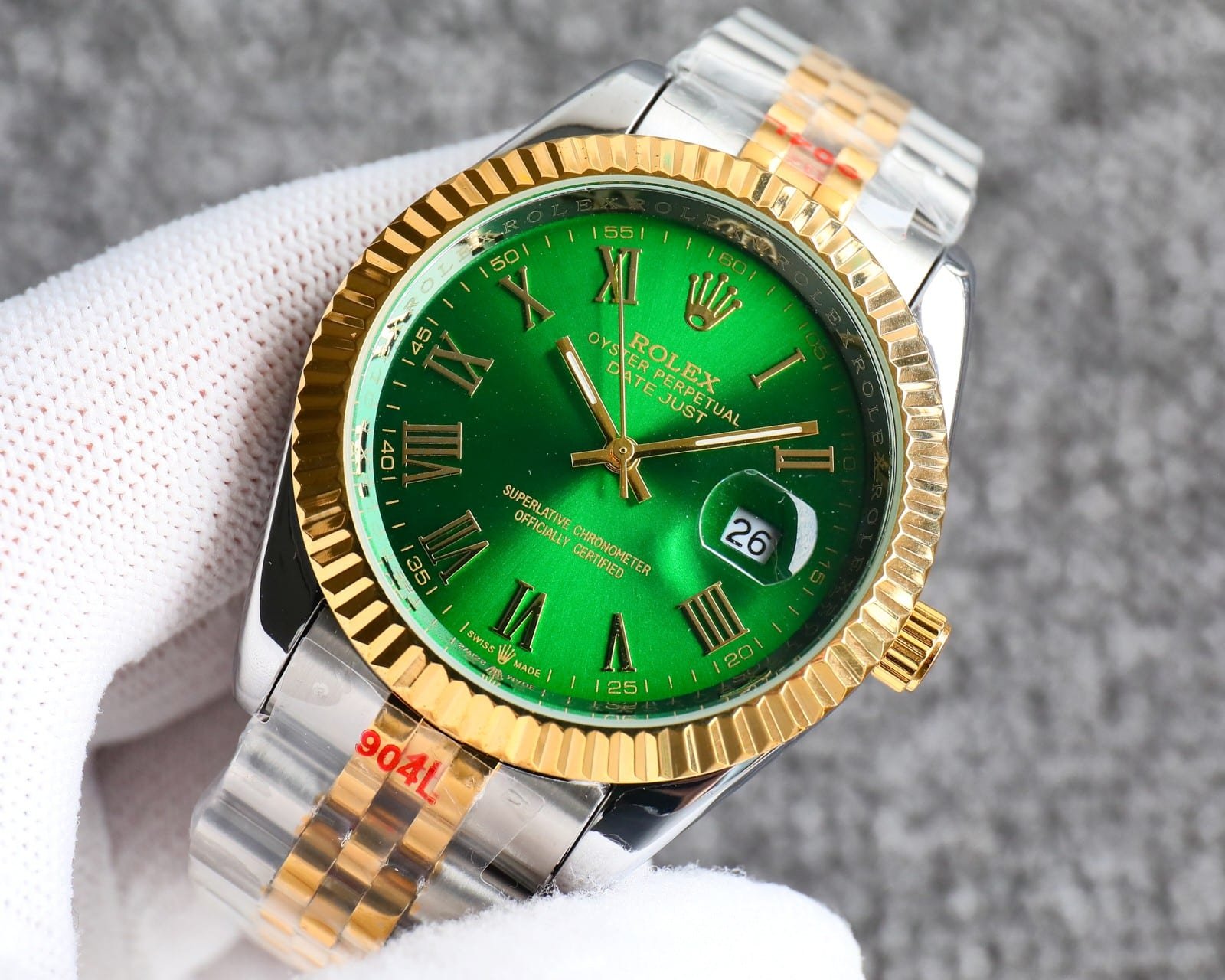 R01ex Datejust Roman Numeral Dial Oystersteel And Gold In Green 41Mm
