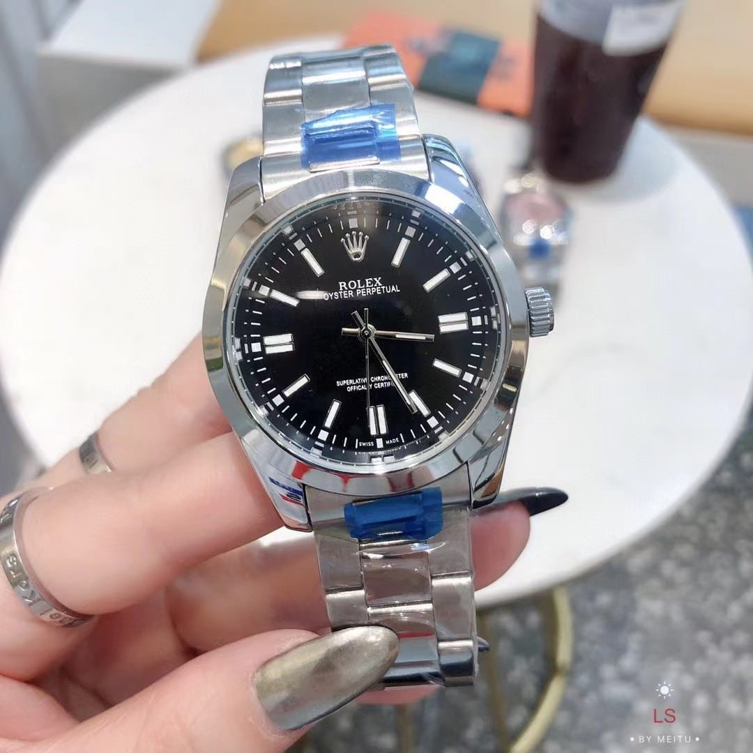 R01ex Oyster Perpetual Watch 41Mm Black Dial 124300 0002