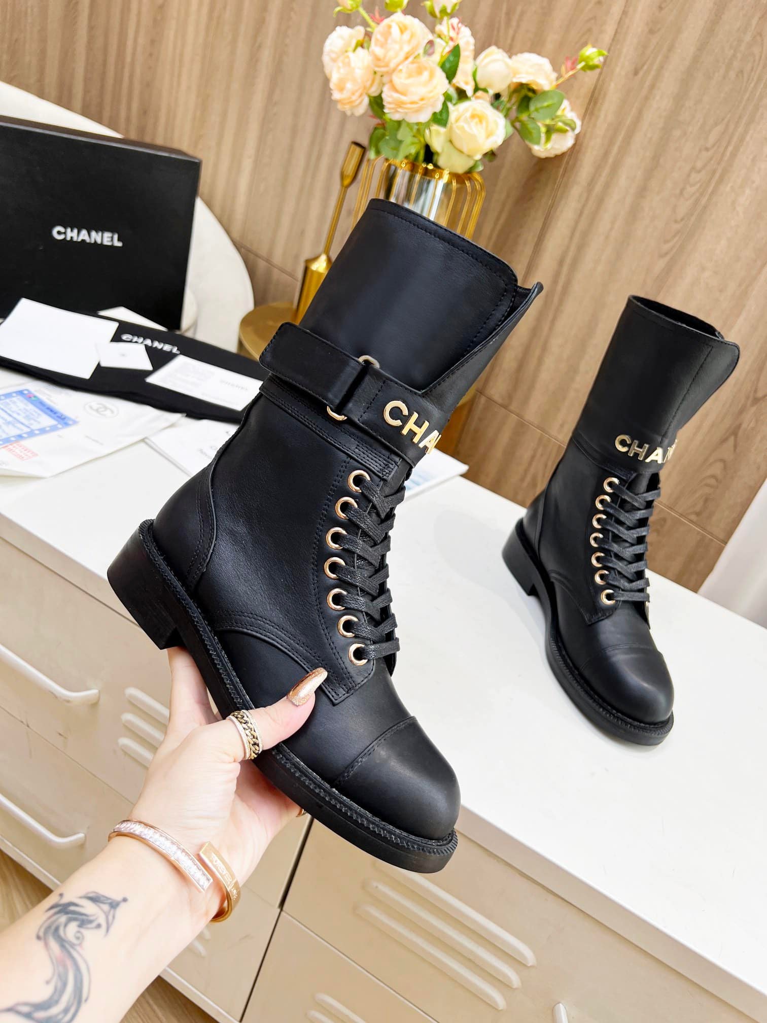 Ch**el Short Black Biker Boot