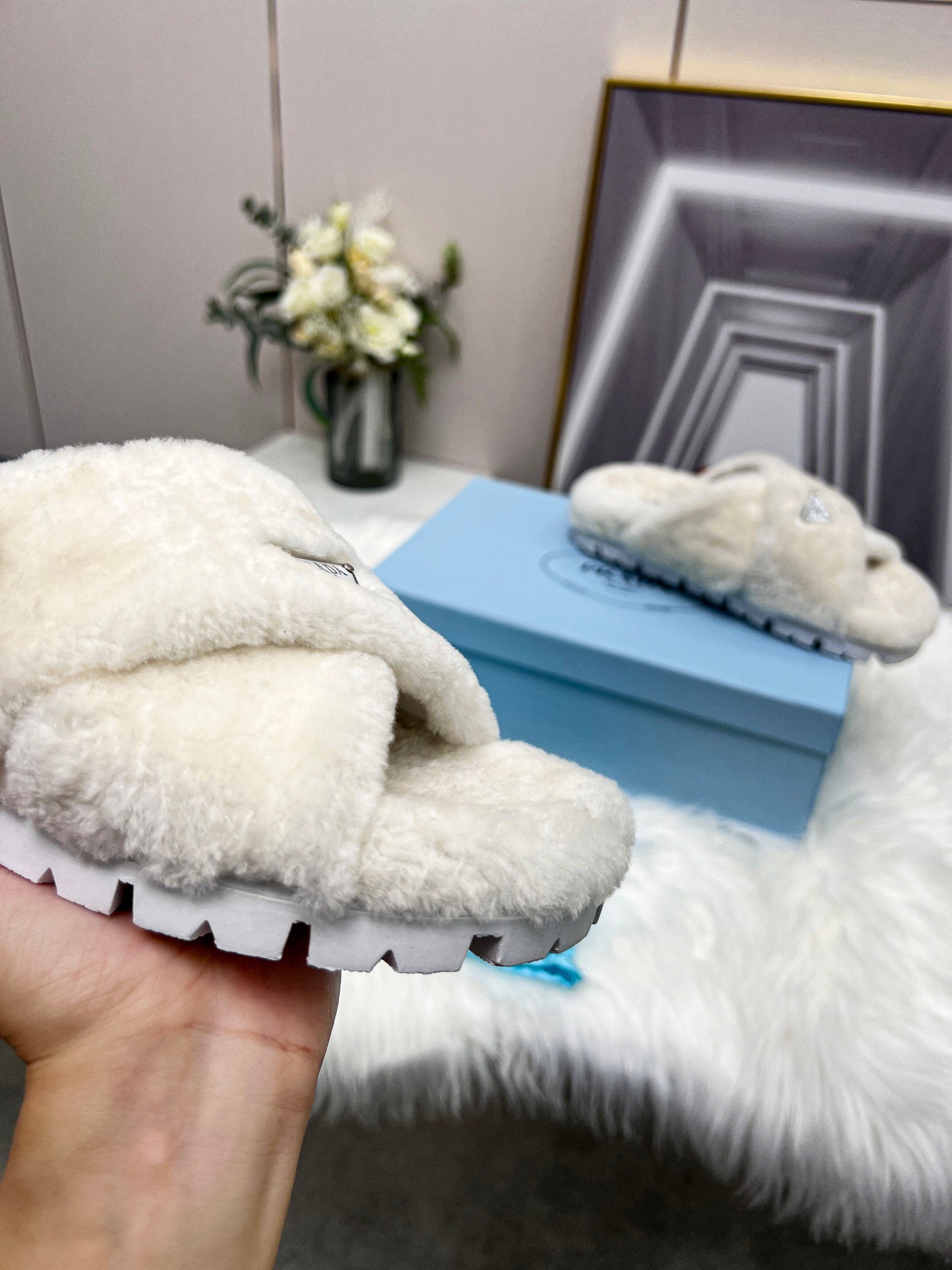 Pra*a Petal White Terrycloth Sippers