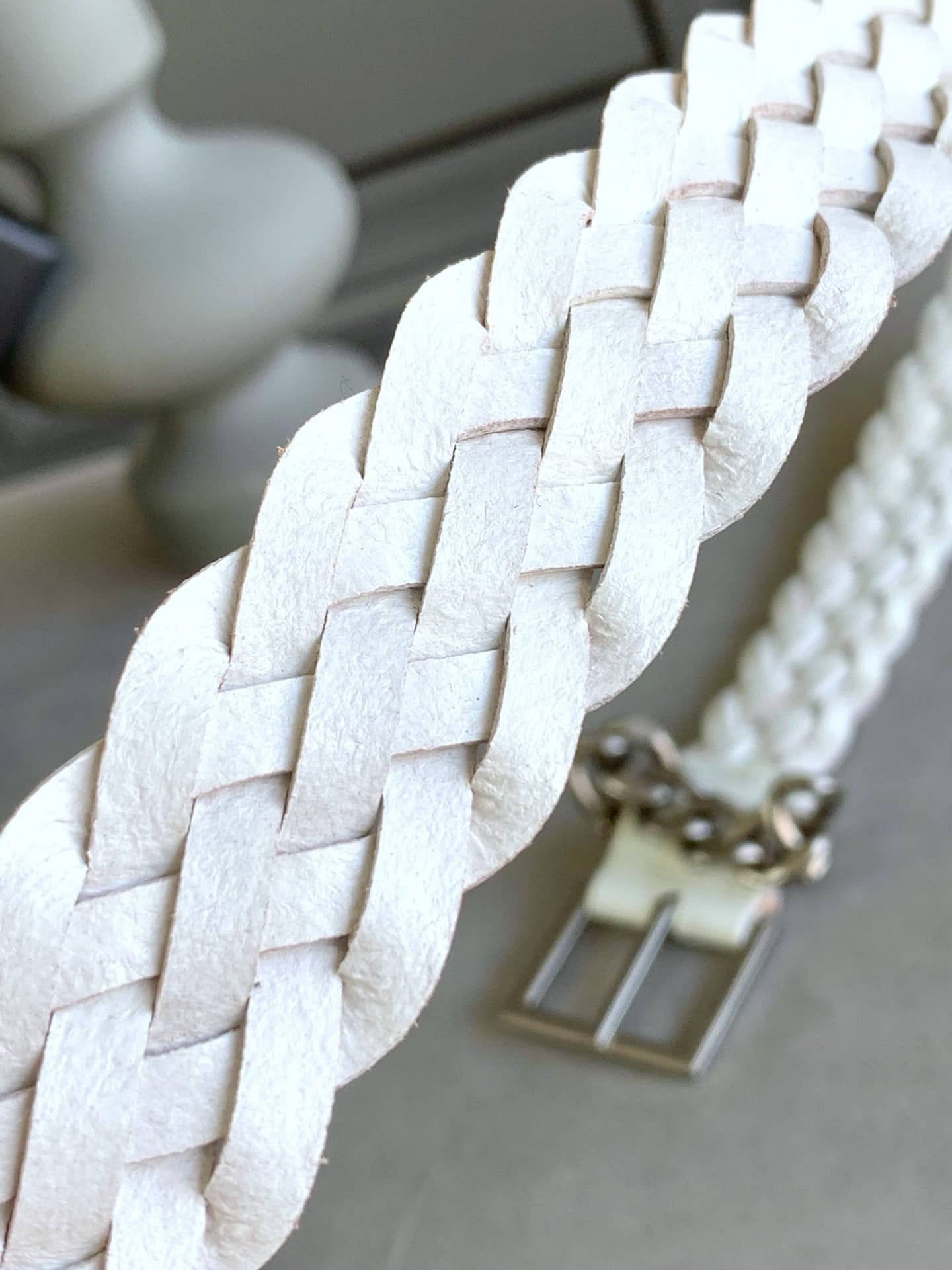 Sa1nt Lau*nt Genuine Leather Universal White And Silver Belt