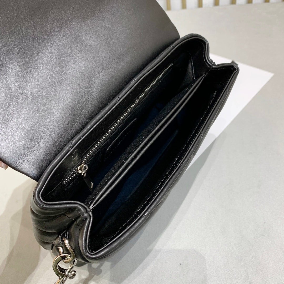 Sa1nt Lau*nt Loulou Toy Strap Bag In Quilted Y Leather Black 678401Dv7061000