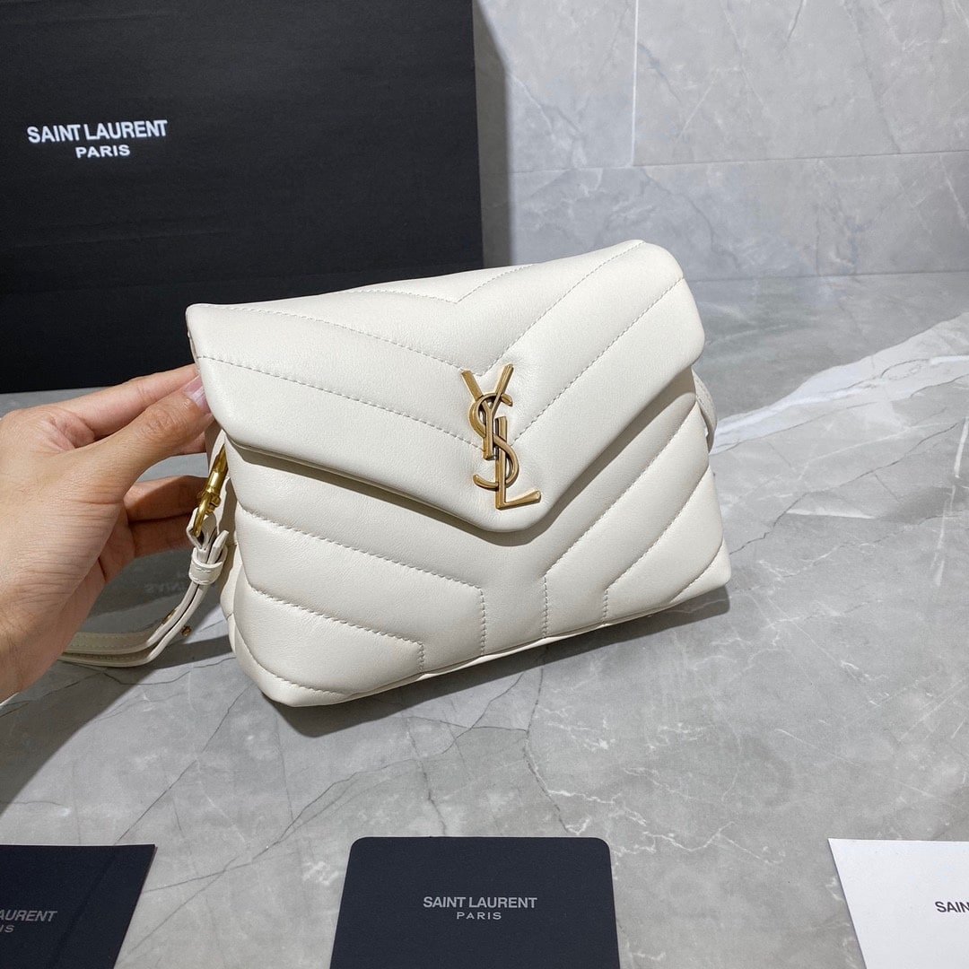 Sa1nt Lau*nt Loulou Toy Strap Bag In Quilted Y Leather White