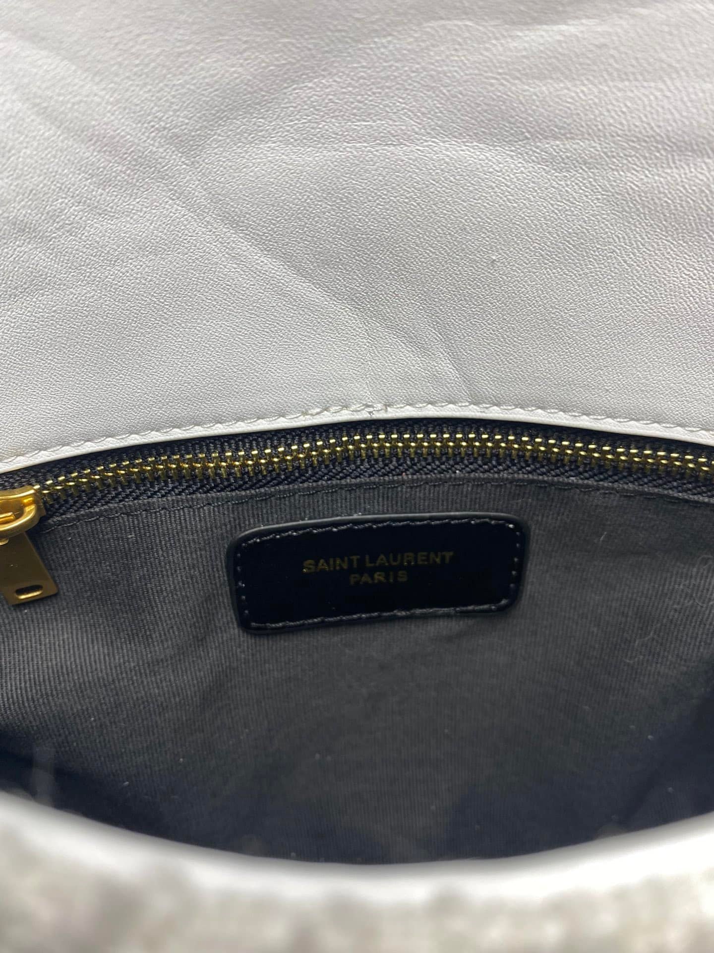 Sa1nt Lau*nt Small Loulou Boucle Bag White 23Cm
