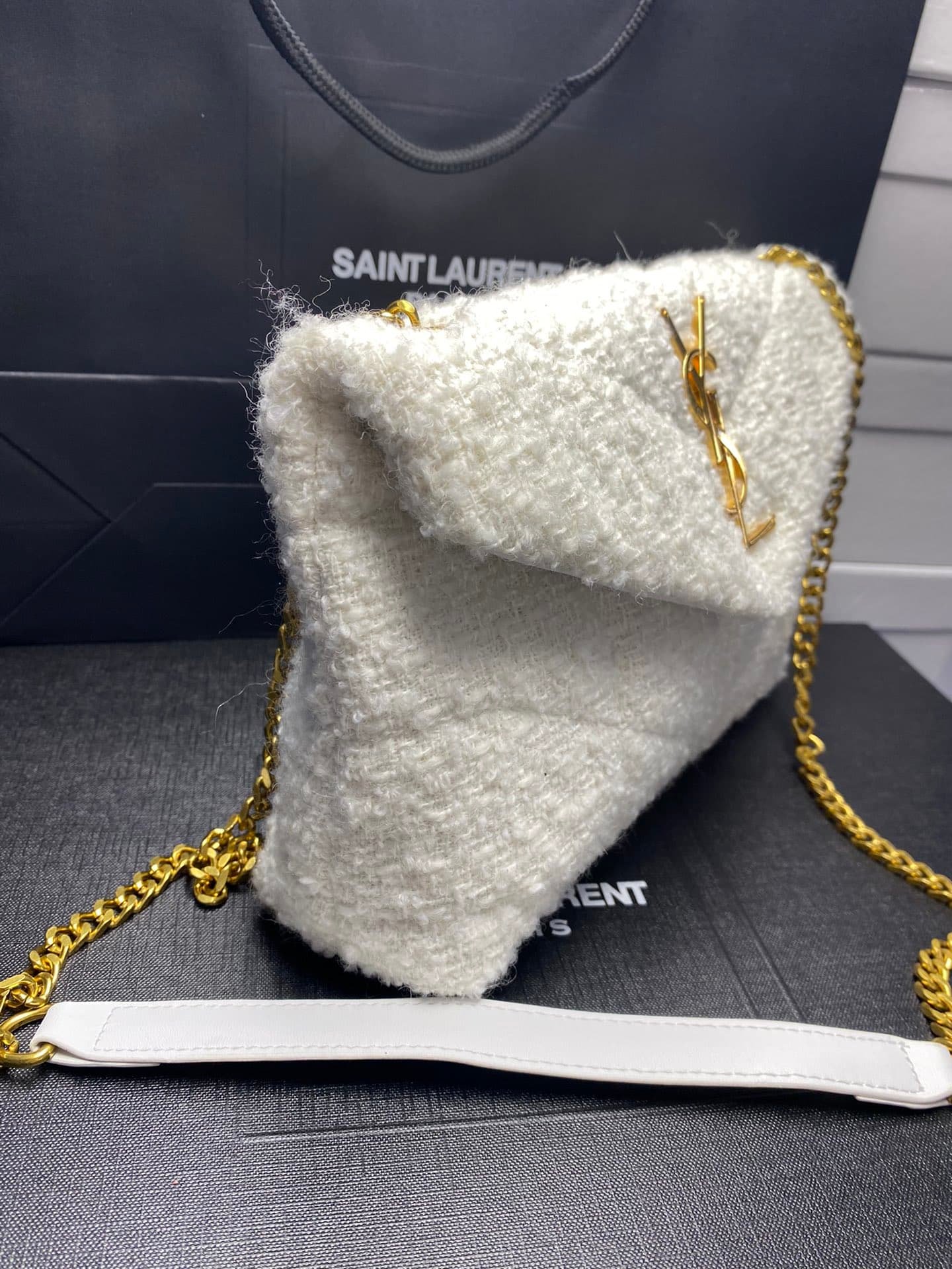 Sa1nt Lau*nt Small Loulou Boucle Bag White 23Cm