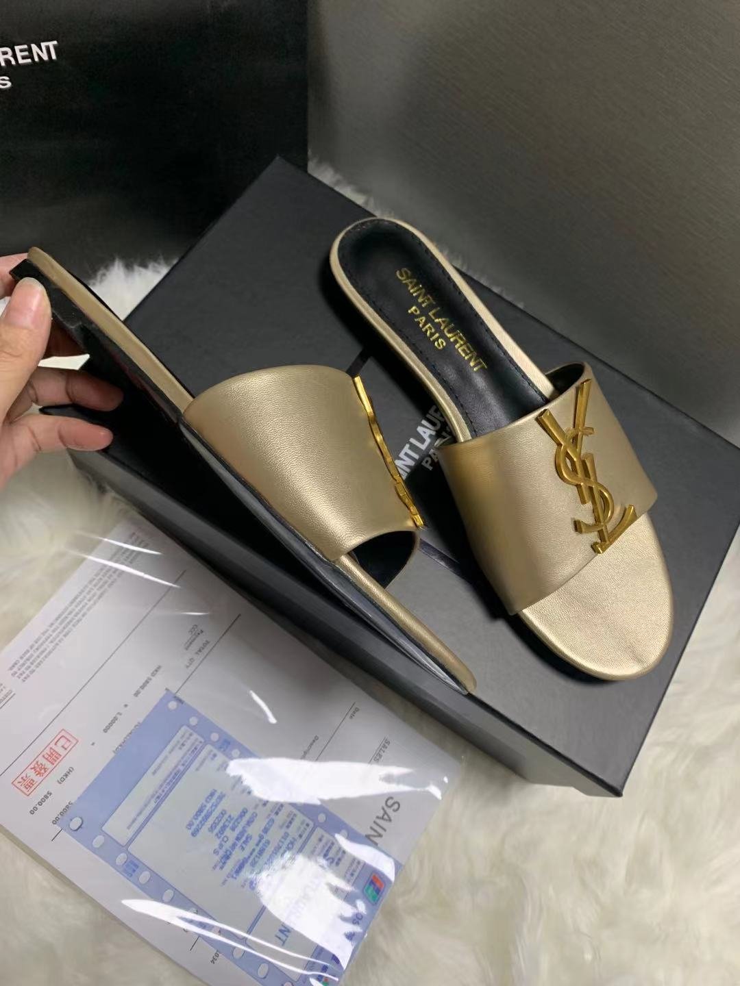 Sa1nt Lau*nt Logo Slippers Metallic