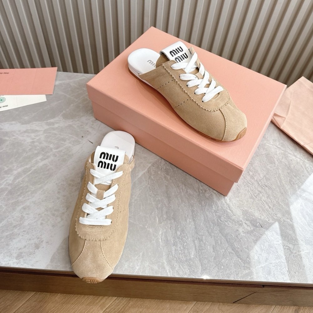 M1um1u Plume Suede Mules Desert Beige 5E467E 054 F0F24 F 005
