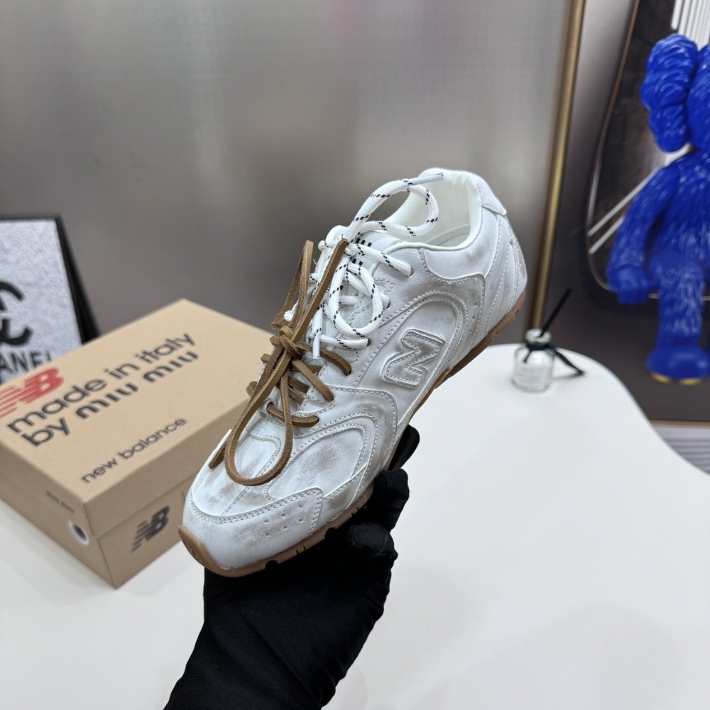 Miu Miu X New Balance 530 Sl Leather Sneaker White And Brown 5E165E 3F33 F0009 F D005