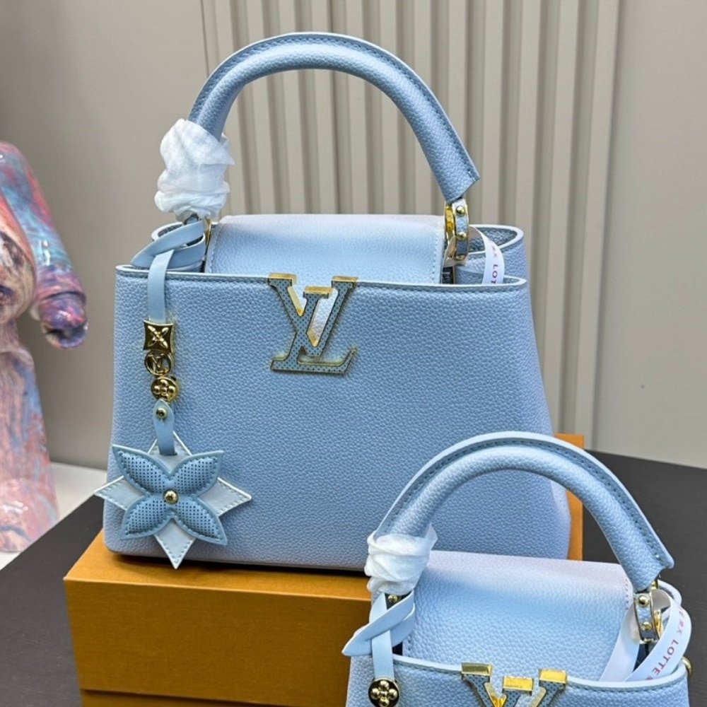 L0vis Vvtt0n Capucines Mini Bag Blue Bleach 20Cm M21303