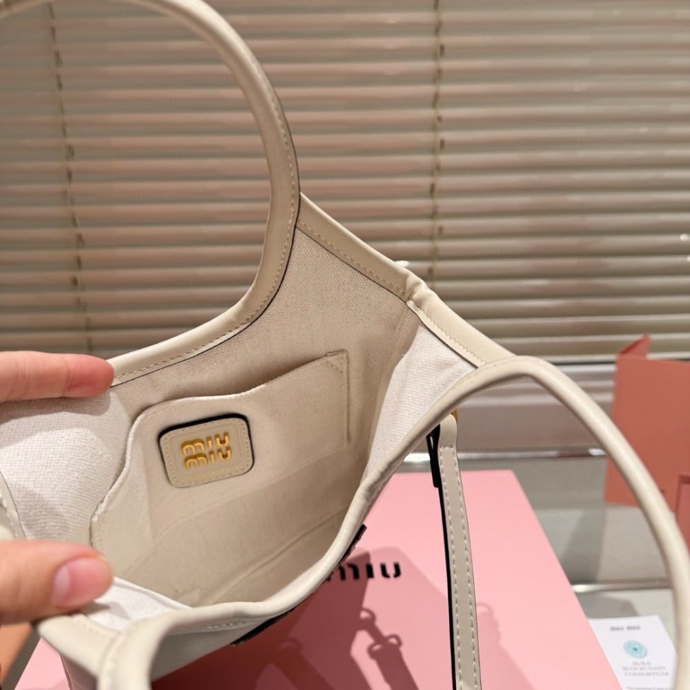 M1um1u Ivy Leather Bag Chalk White 20Cm 5Ba281 2Crw F0K74 V Oln