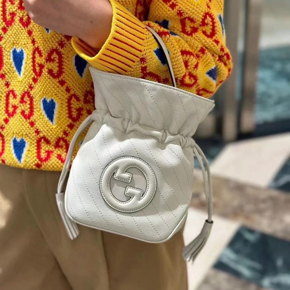 Gvc*1 Blondie Mini Bucket Bag White 19Cm 760313 Aacp7 9022