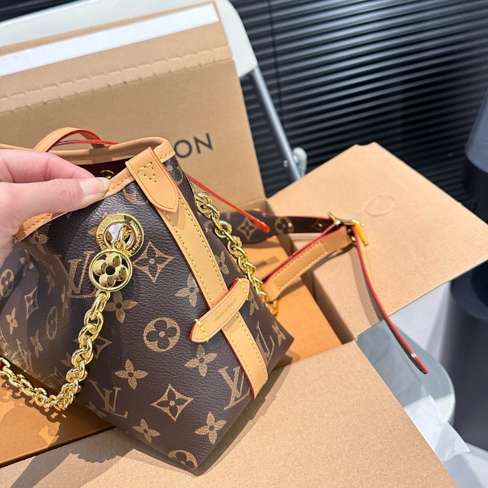 L0vis Vvtt0n Carryall BB Bag Monogram Brown 25Cm M13014