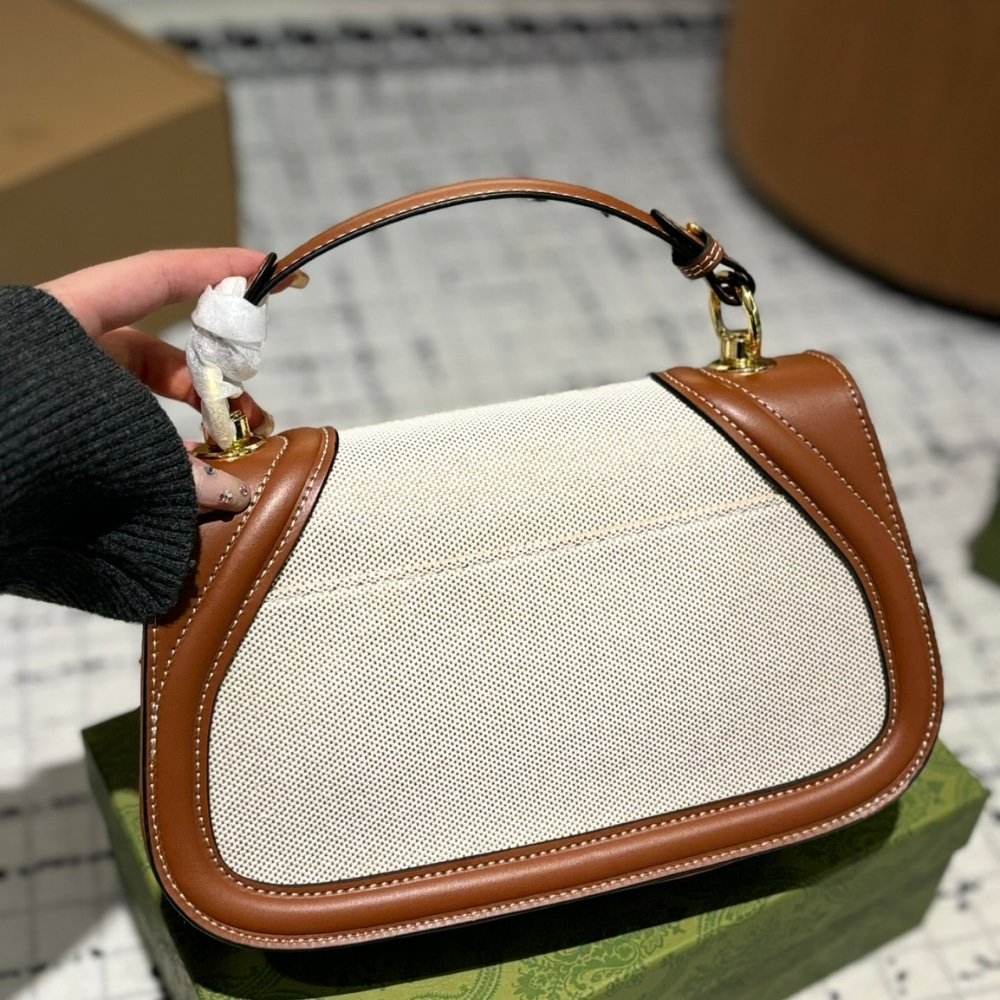 Gvc*1 Blondie Mini Shoulder Bag Natural And Tan 22Cm 815700 Haakf 2545
