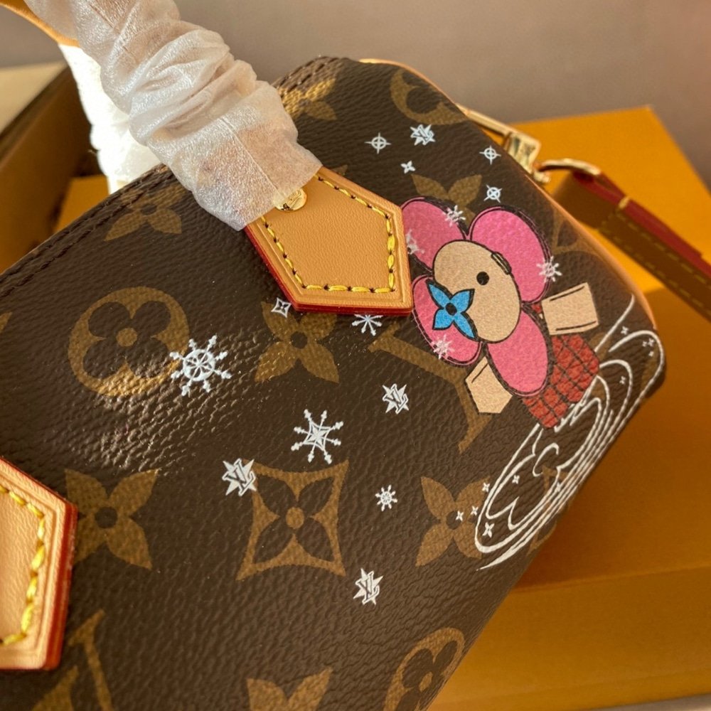 L0vis Vvtt0n Lv Speedy Nano Xmas Animation 16Cm M82624