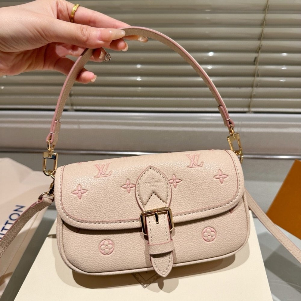 L0vis Vvtt0n Nano Diane Bicolor Eden 18Cm M13642
